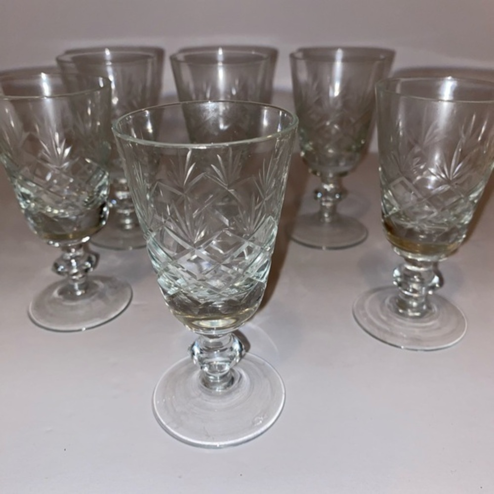 Set of 6 Royal Doulton crystal liqueur glasses in the Georgian design, Crystal